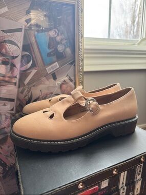 Topshop Women’s Peach Mary Jane Platform Shoes with Buckle